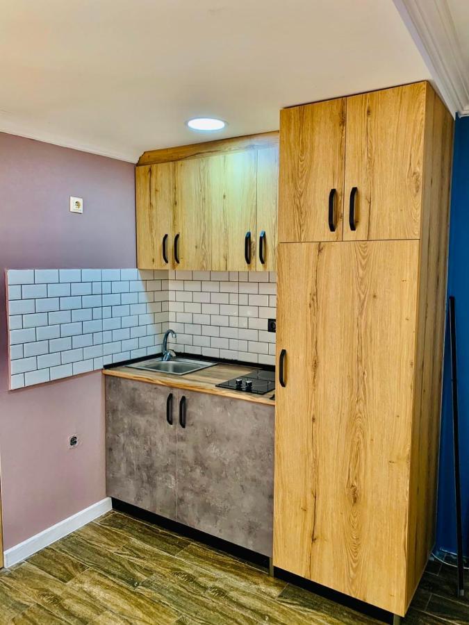 Mary'S Apartment Батумі Екстер'єр фото